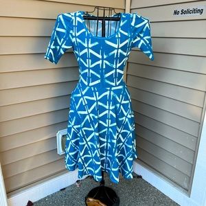 Lularoe M Blue white geometric pattern Nicole dress medium fit and flare